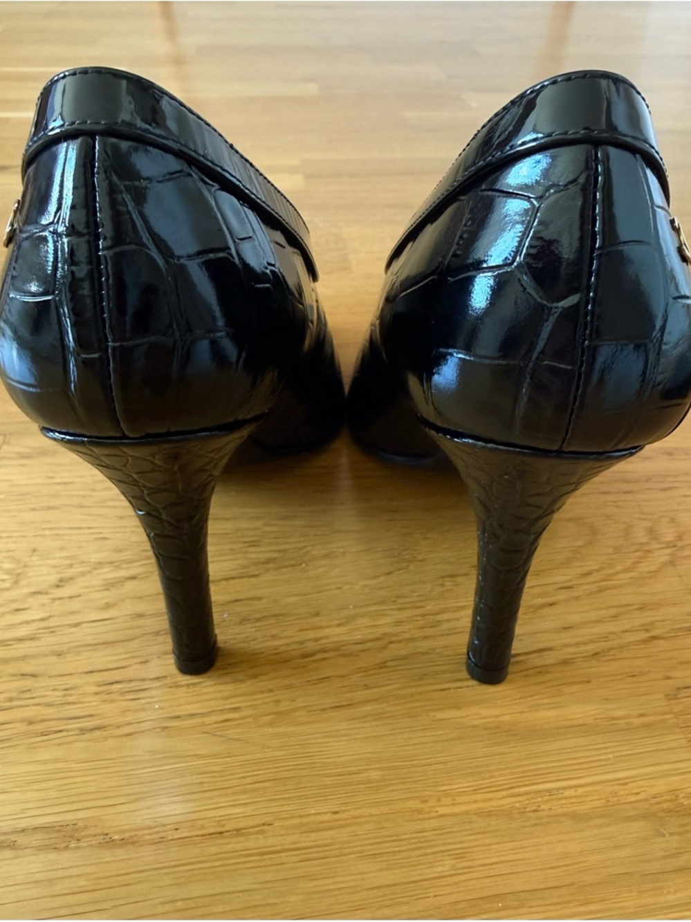 CHANEL 2026 Matthieu Blazy Patent Leather Croc-Embossed High Heel Pumps NIB - 36 - Picture 9 of 16